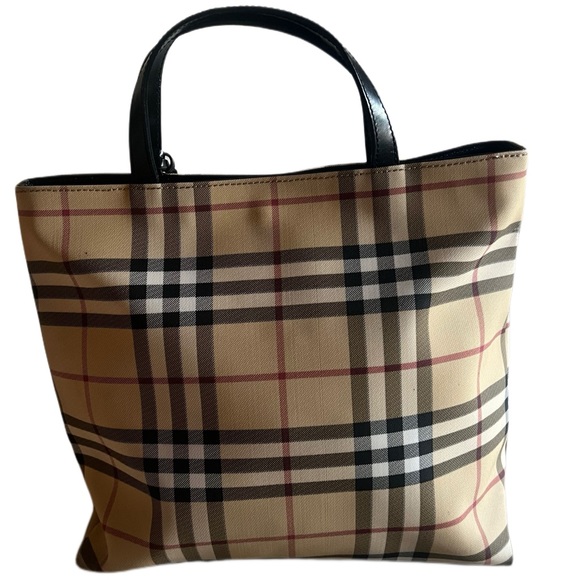 Burberry tote - Picture 2 of 6